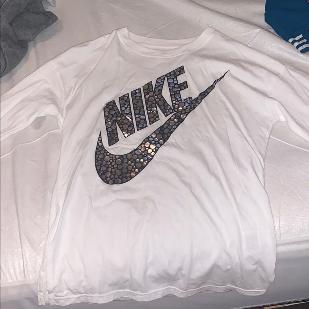 Graphic Nike long sleeve